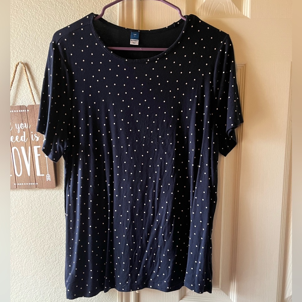 Old navy flowy shirt
